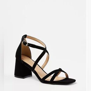 Ann Taylor - Black Strappy Women's Sandals (7.5)